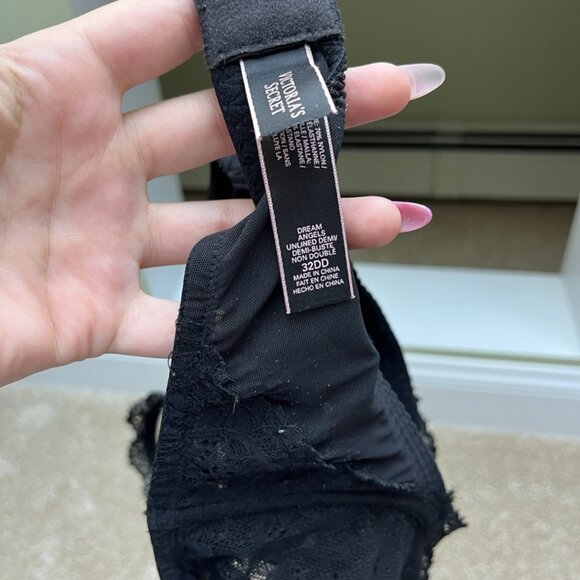 Victoria's Secret Dream Angels Unlined Demi Bra, Chantilly Lace Black, Size 32DD - Picture 7 of 7